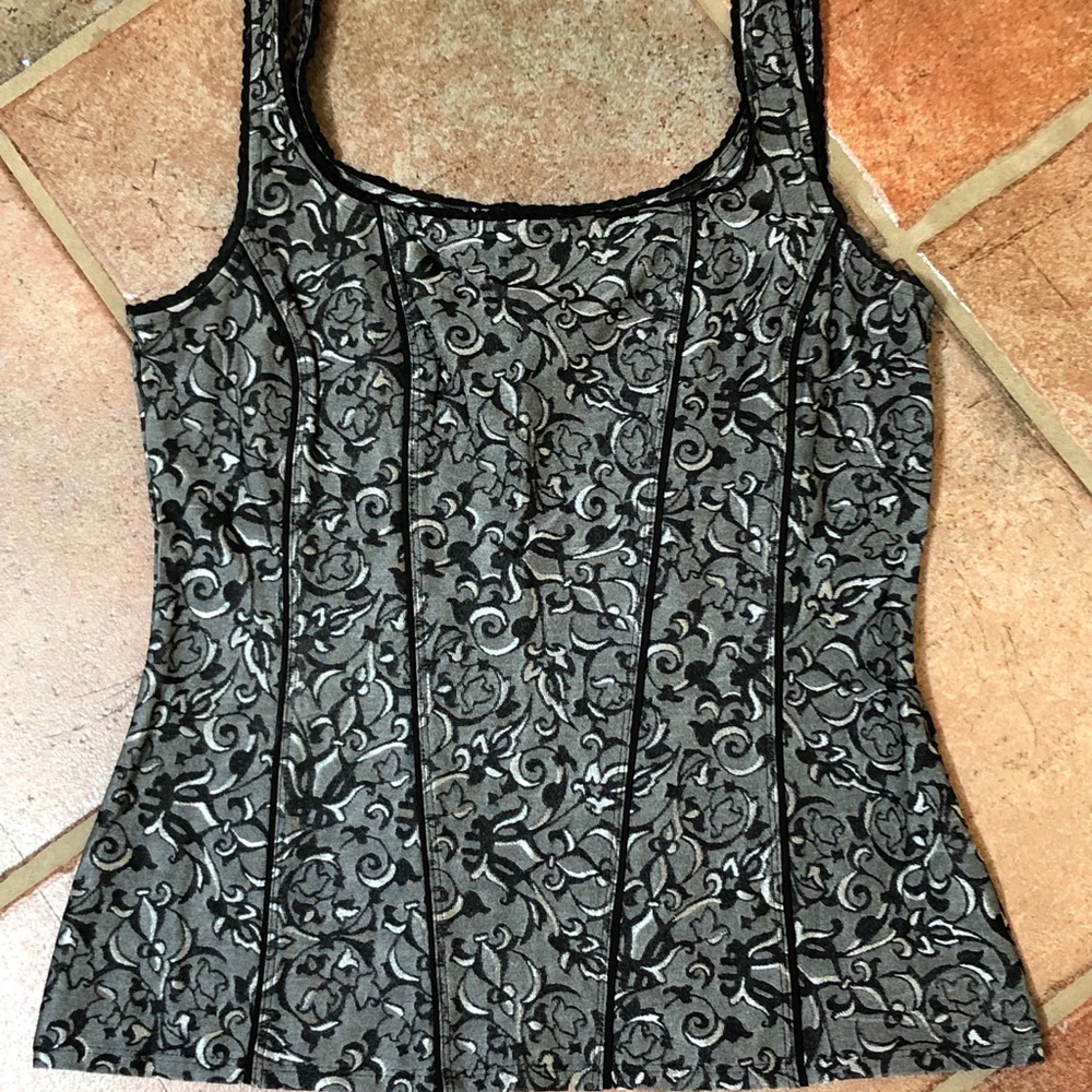 White House Black Market Top